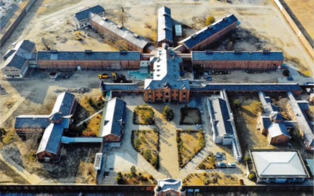 奈良監獄がホテルに！再生を歓迎する一方、ちょっぴり漂うコレジャナイ感TabiKen -旅とビルと建築と