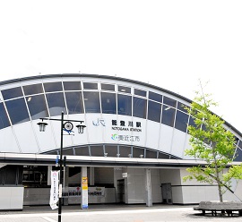 東近江市 大売出しやフェス、マルシェなど！ 12月1日までの3日間は駅前で「えびす講」が開催中！ どうのるも- エキスパート