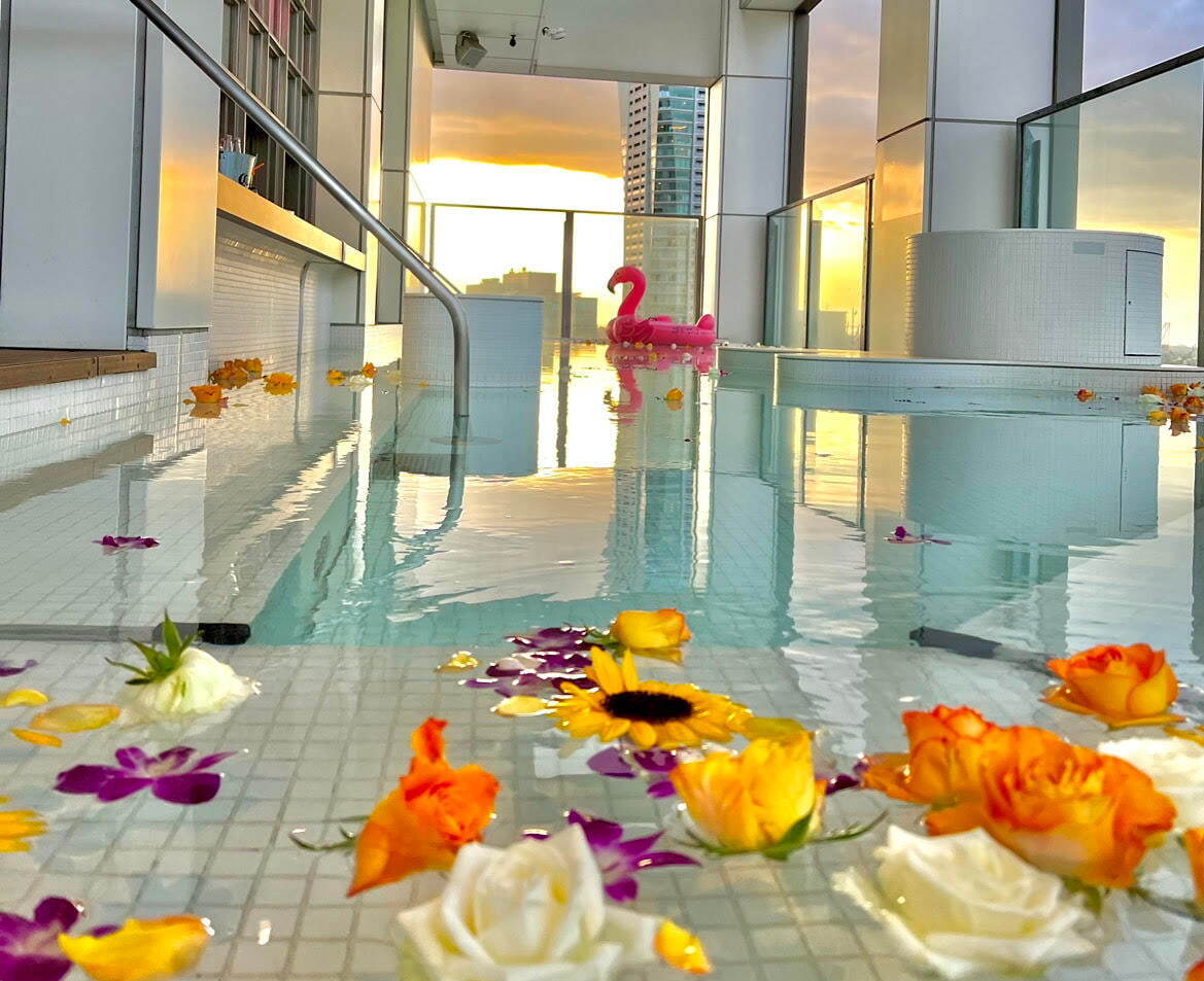 6 24OPENの宮下パーク最上階のOYU。水遊びが楽しめる都会のオアシス。soakナイトプール宮下パークミヤシタパークソーク