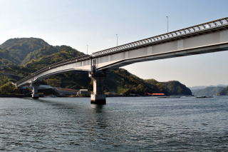 愛媛県宇和島市 九島に架かる九島大橋の写真素材49078737- PIXTA