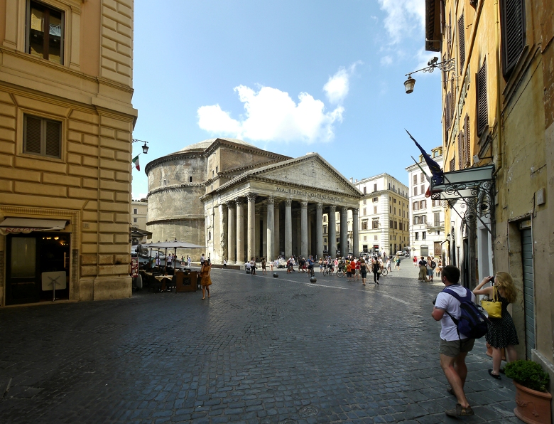 パンテオンには建築の魅力の全てがある。建築とランドスケープ：人と自然の調和を求めて