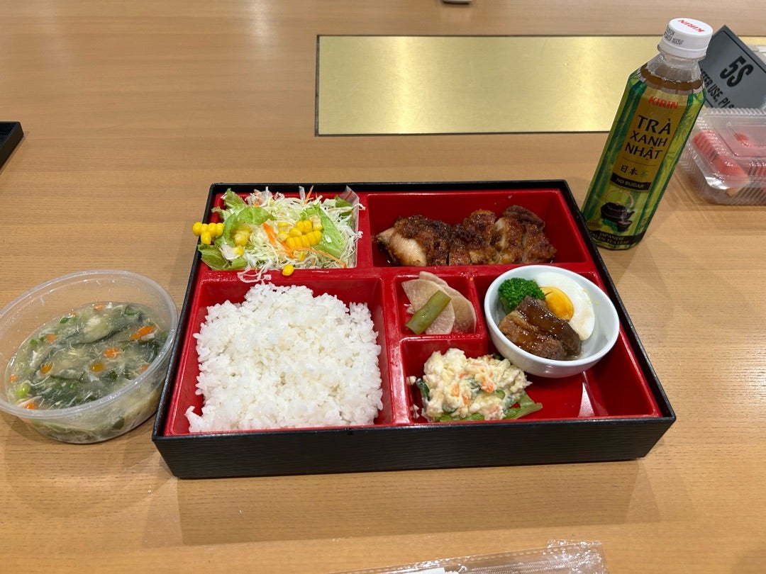 ハノイ空港 おすすめレストラン “El Domo Restaurant