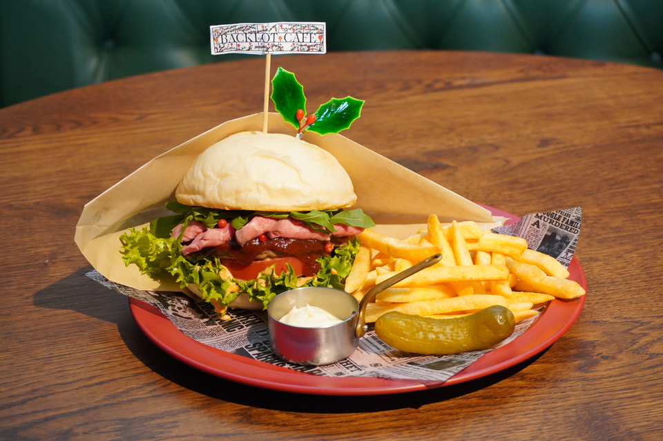 映画「ハリー・ポッター」の世界をグルメで再現！「スタジオツアー東京」のカフェ・レストラン楽天トラベル