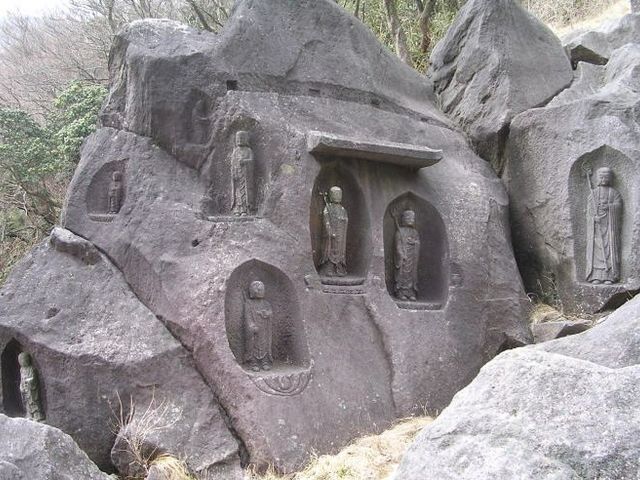 箱根 石仏群と歴史館 車椅子観覧ガイド バリアフリー情報車いすお出かけガイド