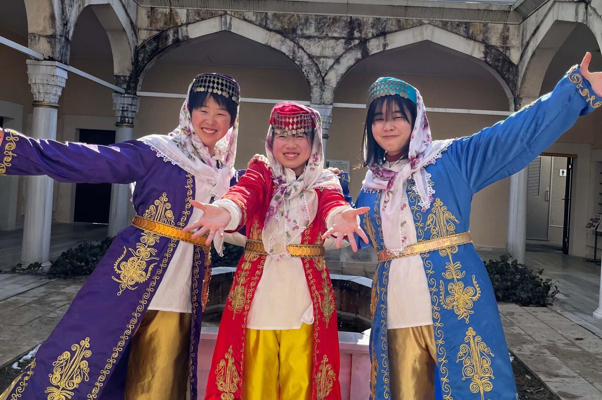 愛知 リトルワールドで世界一周！？民族衣装や各国グルメが楽しめるテーマパークで海外旅行気分を味わおう じゃらんニュース