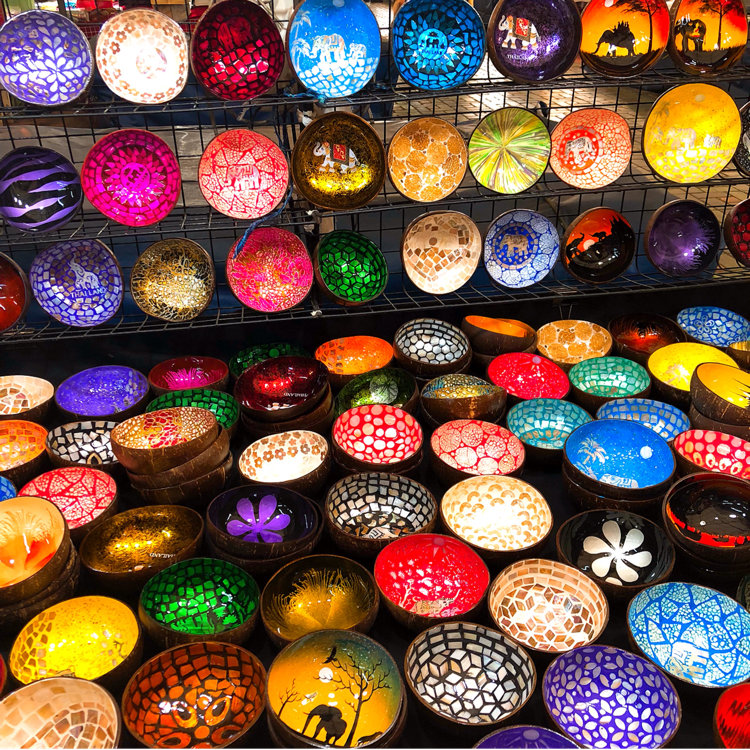 2025 タイ・バンコクでおすすめのナイトマーケット11選！新しいものや食べ物も紹介