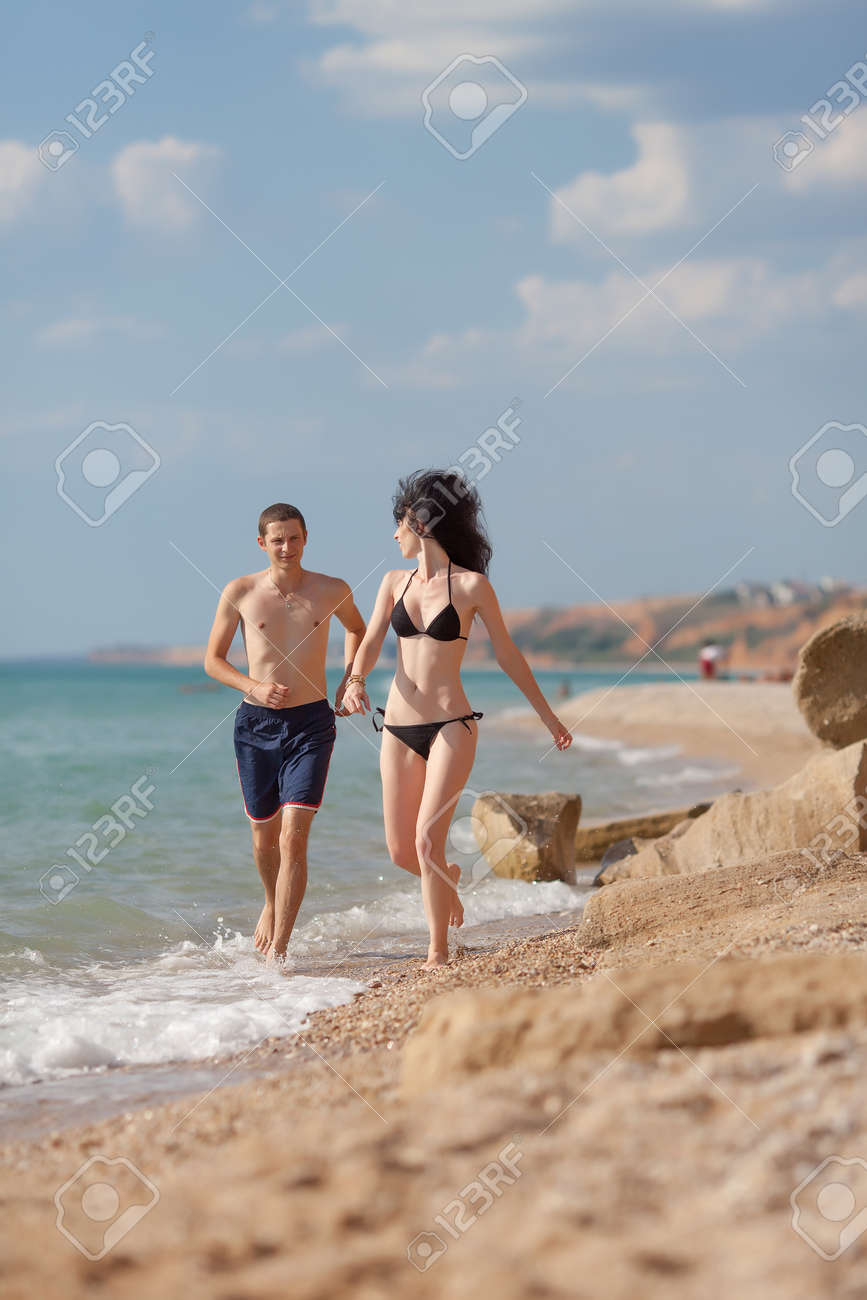 海デートって何するの？彼女が最高に喜ぶ海デートの過ごし方を大特集！ - ボクラノ恋