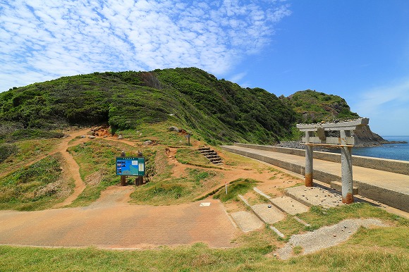 芥屋の大門 - Wikipedia