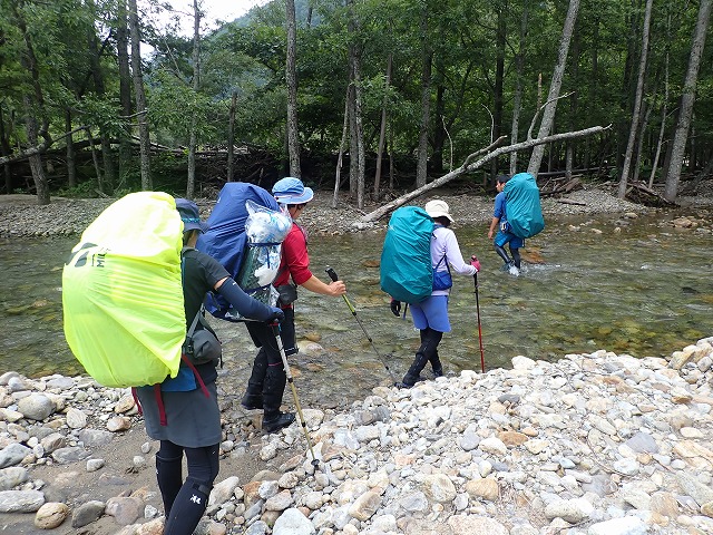 日高山脈第二の高峰 カムイエクウチカウシ山登頂西遊旅行の添乗員同行ツアー 147号