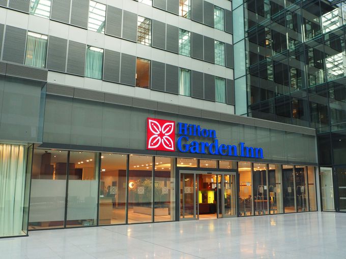 シェラトン・フランクフルトエアポート・ホテル 8085号室 宿泊記ブログ アクセス・部屋を紹介