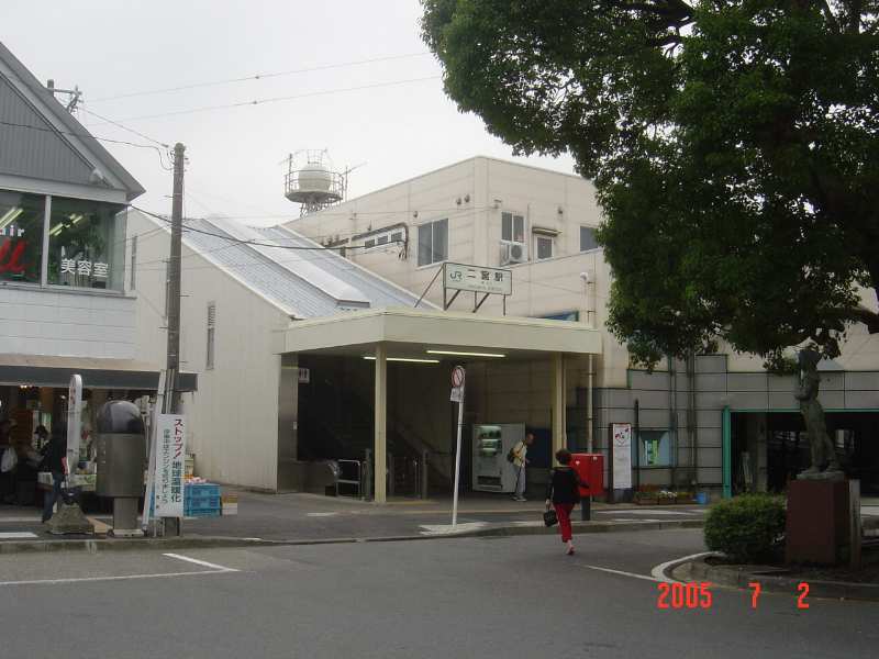 二宮駅のコインロッカーの場所・料金・サイズ・スーツケース対応状況のまとめコインロッカーのしおり