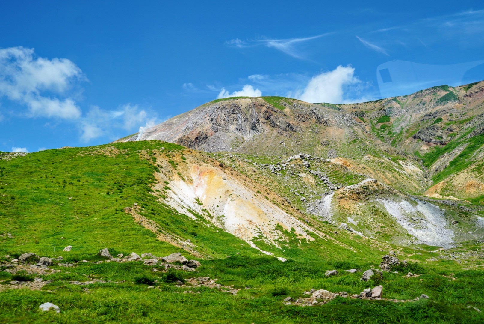 磐梯吾妻スカイライン ｢つばくろ谷～浄土平｣いい旅 姫気分.:*・゜