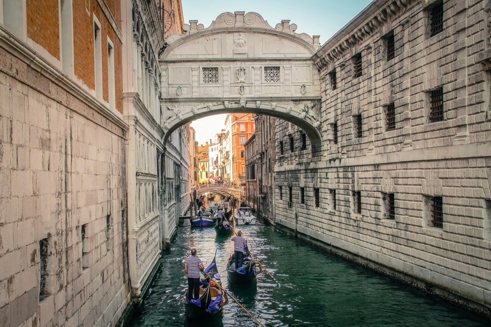 イタリア ヴェネツィア・テッセラ空港 マルコ・ポーロ国際空港25148694 の写真素材