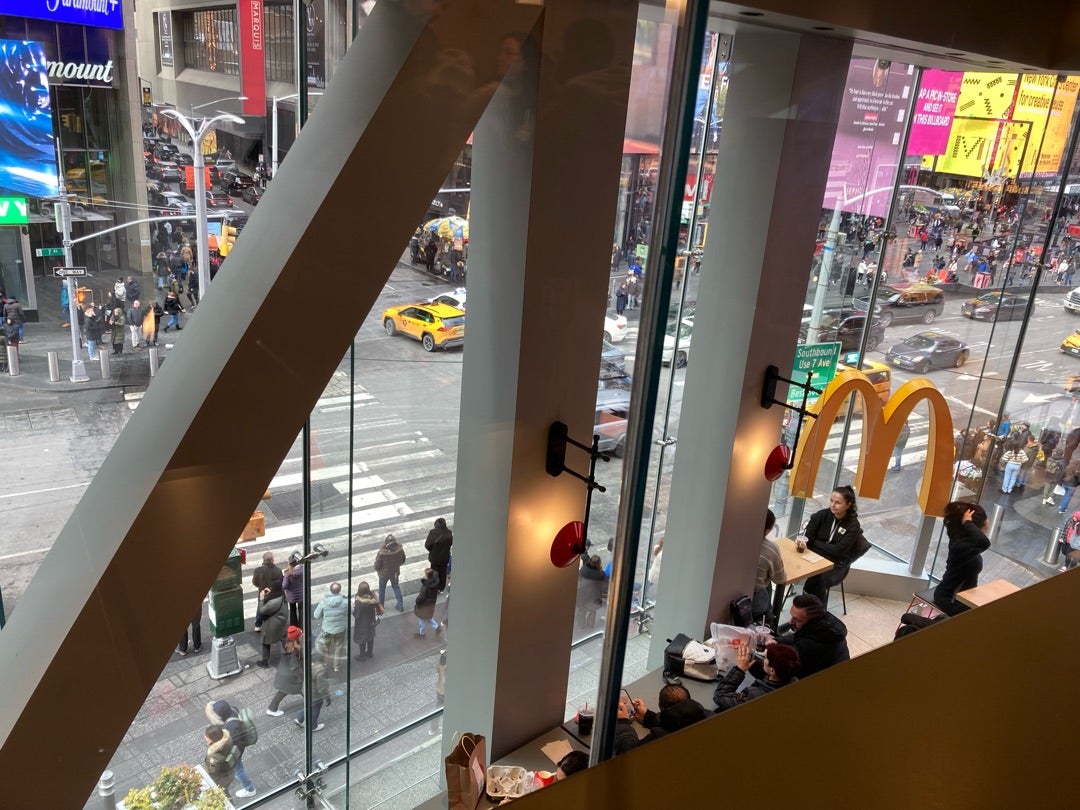 ニューヨーク タイムズスクエア 見どころ観光・お土産ガイド