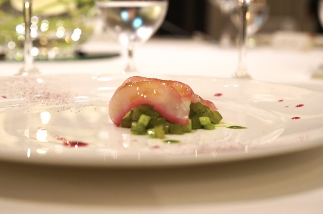 海外挙式と国内挙式を比較してみました！マイナビウエディング