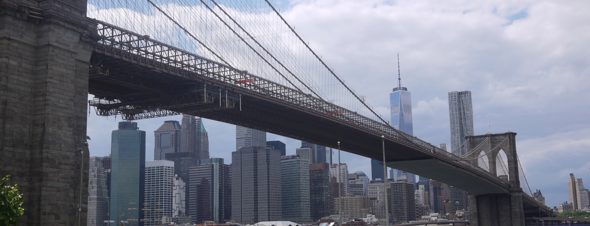 半世紀にわたって愛されて来たブルックリンの“居酒屋” ロングアイランド・バー。NEWYORKER MAGAZINEニューヨーカーマガジン