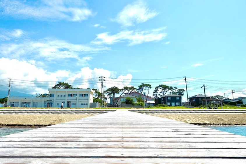 佐渡写真スポット 佐渡あめやの桟橋を深掘り！佐渡UIターンインフォメーションセンタ
