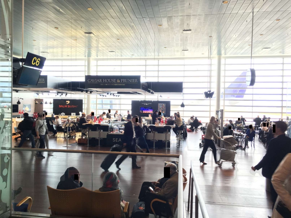 デンバー国際空港、利用案内： ３ 国内線・国際線、チェックイン 出発–