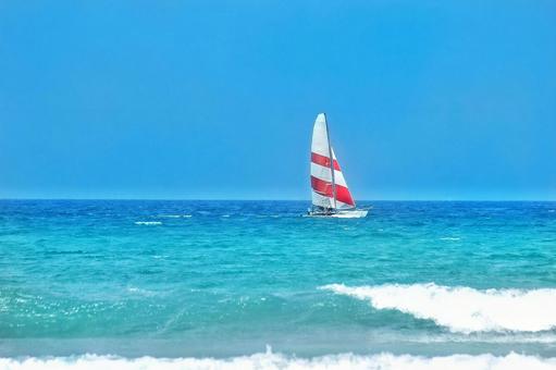 フリー写真真上から見るヨットハーバーの風景でアハ体験GAHAG著作権フリー写真・イラスト素材集 - GAHAG著作権フリー 写真・イラスト素材集