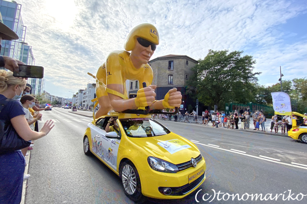 写真映えの裏で崩壊する暮らしモンマルトルを襲うオーバーツーリズムクーリエ・ジャポン