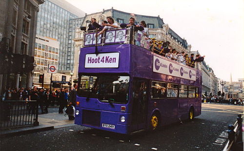 ロンドンでの自由な観光を楽しむなら、乗り降り自由バスツアー ロンドンBig Bus提供