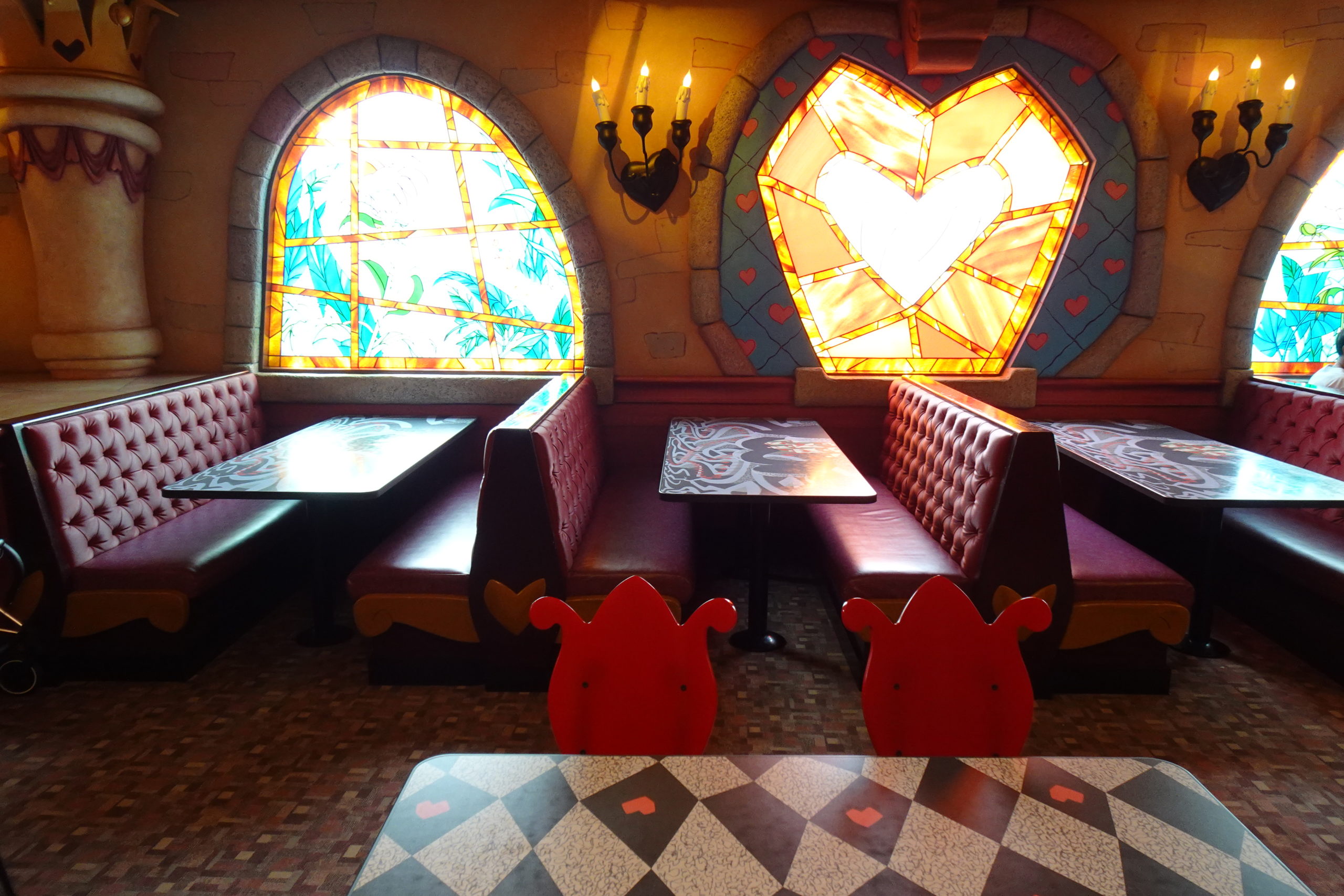 クイーン・オブ・ハートのバンケットホールのメインディッシュをすべて食べてみた 東京ディズニーランド -