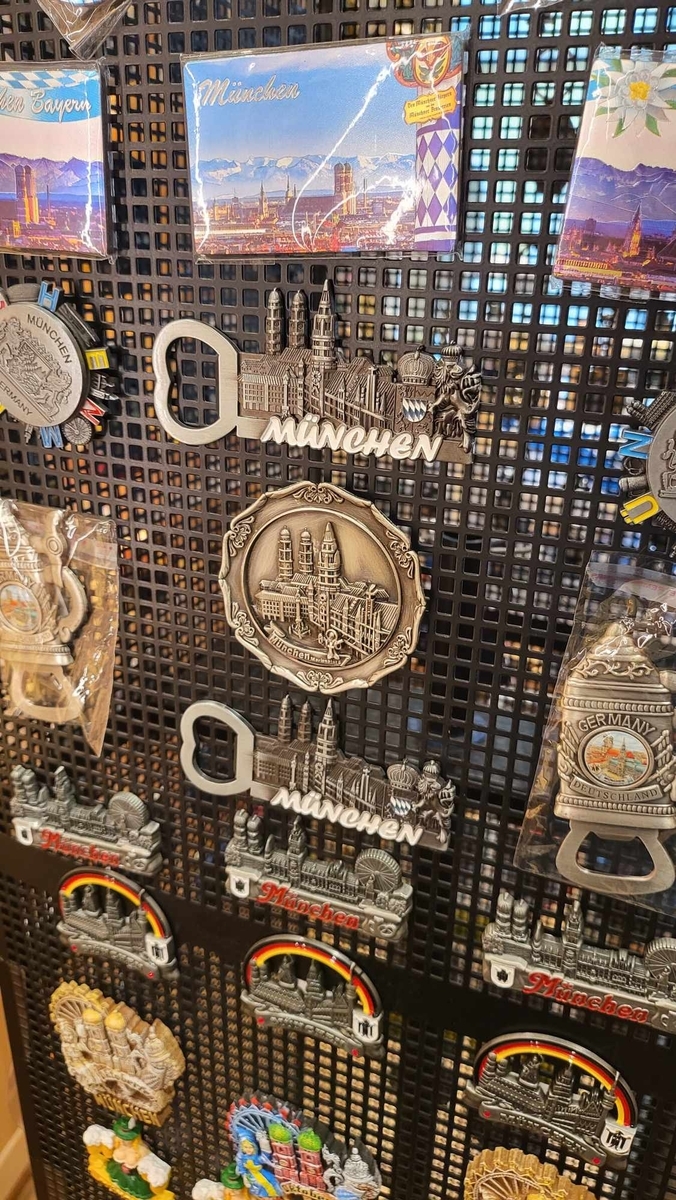 ミュンヘン空港の免税店。お土産探しはここで完璧！Noel's Travels