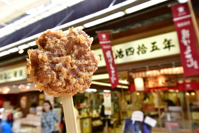 宮島の表参道商店街 ぶらり食べ歩き
