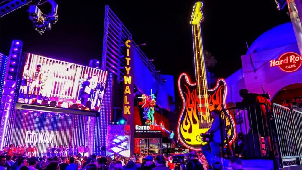 KOBE PORT TOWER × Dick