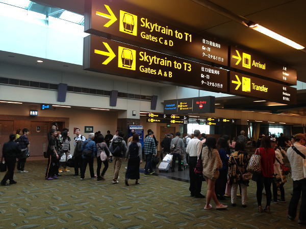 シンガポールチャンギ国際空港 乗り換えTikTok