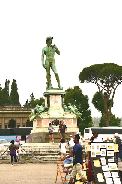 フィレンツェミケランジェロ広場とフィエーゾレ・パノラマツアーGetYourGuide