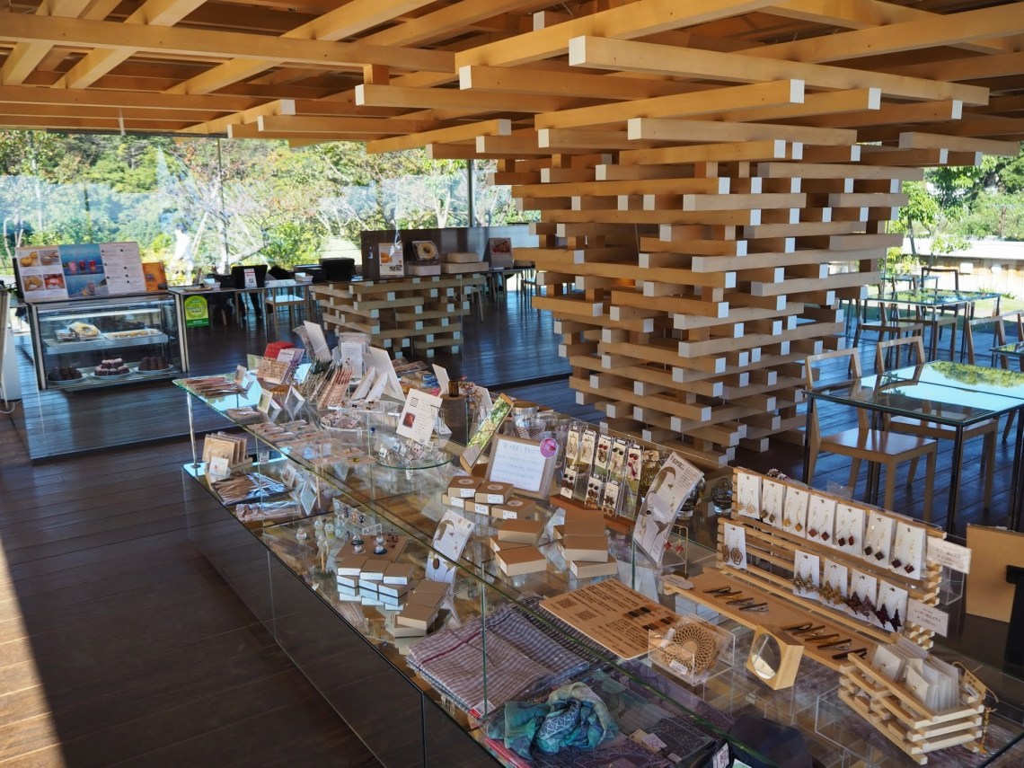 熱海の新名所、海を見渡す絶景カフェ「COEDA HOUSE コエダハウス」TABIZINE～人生に旅心を～