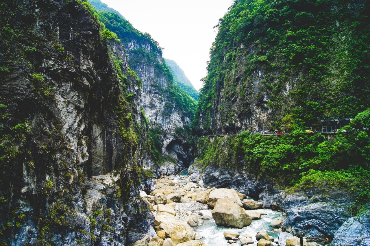台湾・グルメ旅３ 江所長が直伝！人気観光地たびこふれ