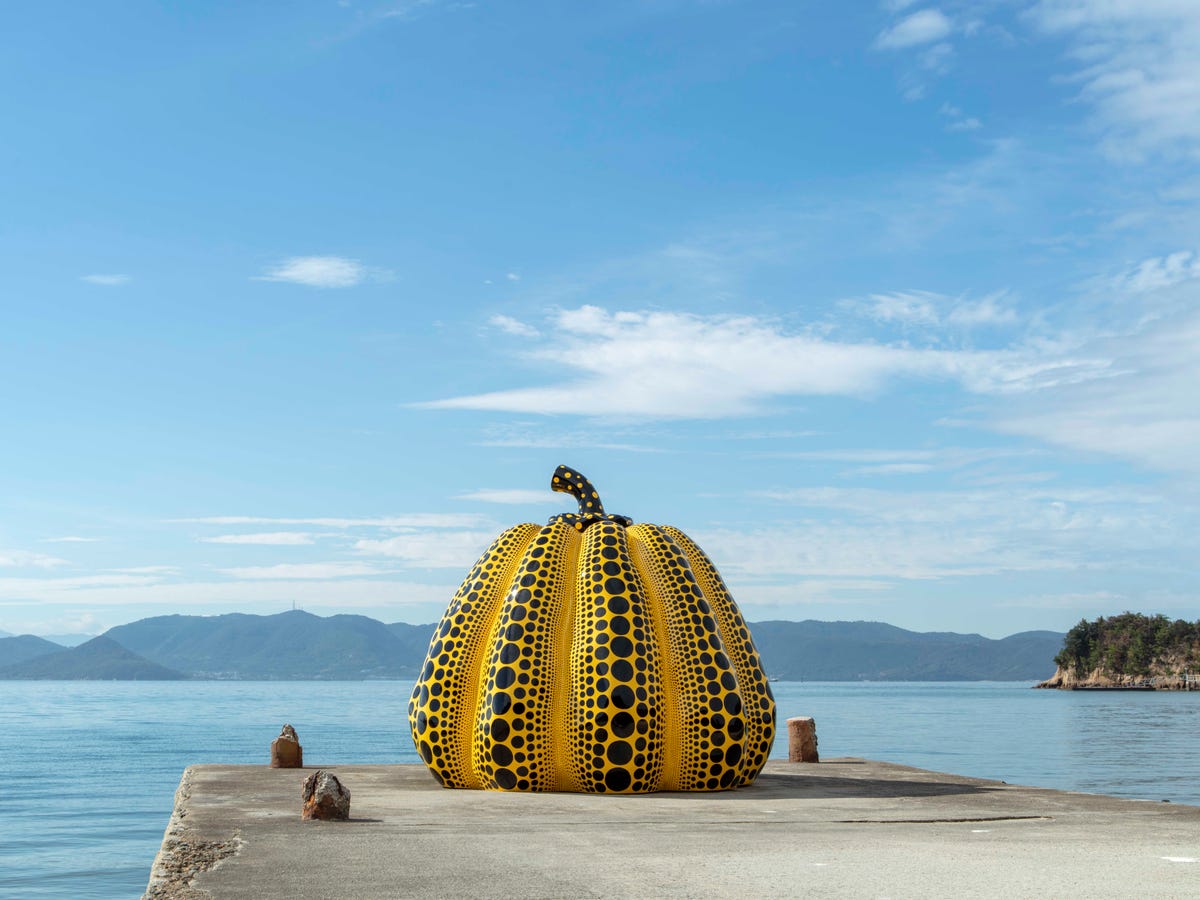 海外旅行のチラシ」のアイデア 7 件海外旅行,