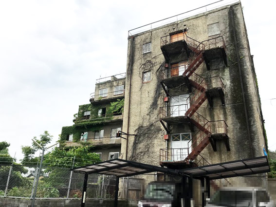 廃マンション「シャトー湊町」 – 大阪 裏サイト