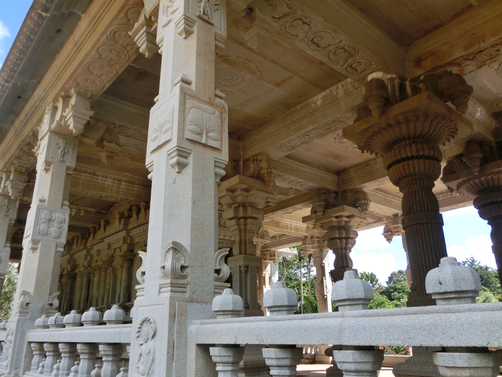 カウアイ島ヒンドゥー寺院③ ワイルア川