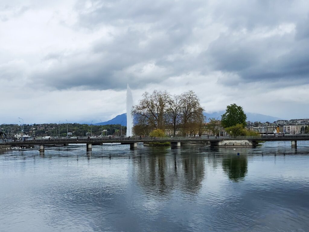国連切手には色々な種類があります七福本舗