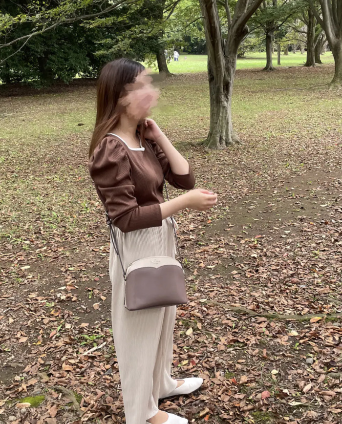 遊園地コーデ 季節別スタイル20選！おしゃれに過ごすポイントは？CLASSY. クラッシィ