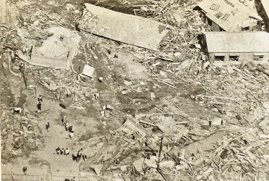 採掘で栄え廃虚になった町 遊具や消防車もそのまま チリ 写真16枚