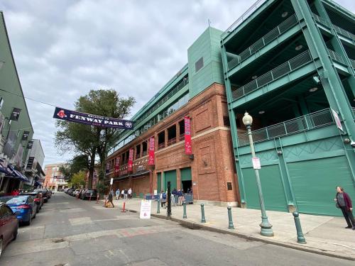 フェンウェイパークツアー私をとおして感じてアメリカ