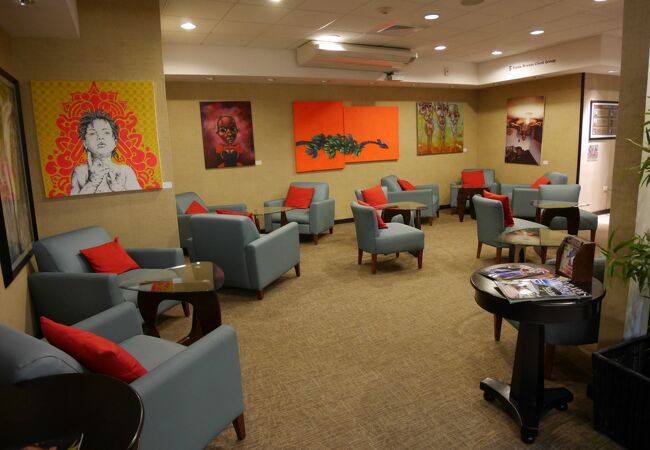 キングストン日帰り観光ツアー ＜キングストンでの日本語ガイド付き モンテゴベイ発・オーチョリオス発＞ジャマイカの観光・オプショナルツアー専門VELTRA ベルトラ