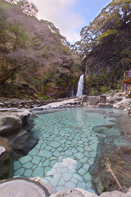 静岡伊豆 滝の麓の天然水風呂が最高。天城荘テントサウナトラベルキイブログ