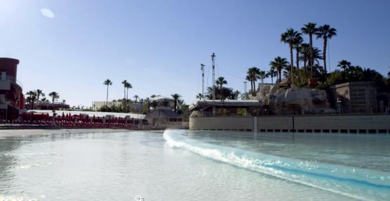 マンダレイベイラスベガス最大級のプールで遊ぶ！！ラスベガス＆ロサンゼルス ４泊６日の２０１６年夏旅！！ -