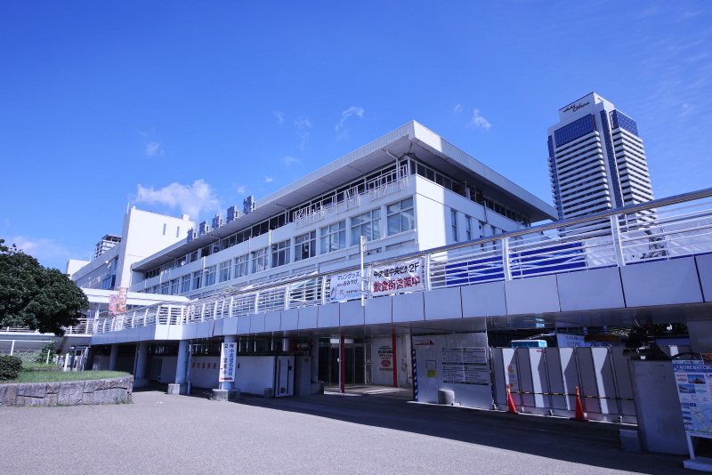 中突堤中央ビルの写真素材 - PIXTA