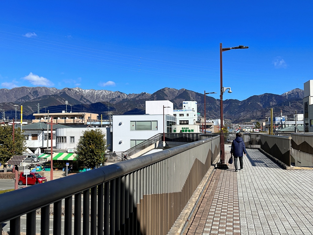 くずはの広場ってどんなところ？秦野市役所