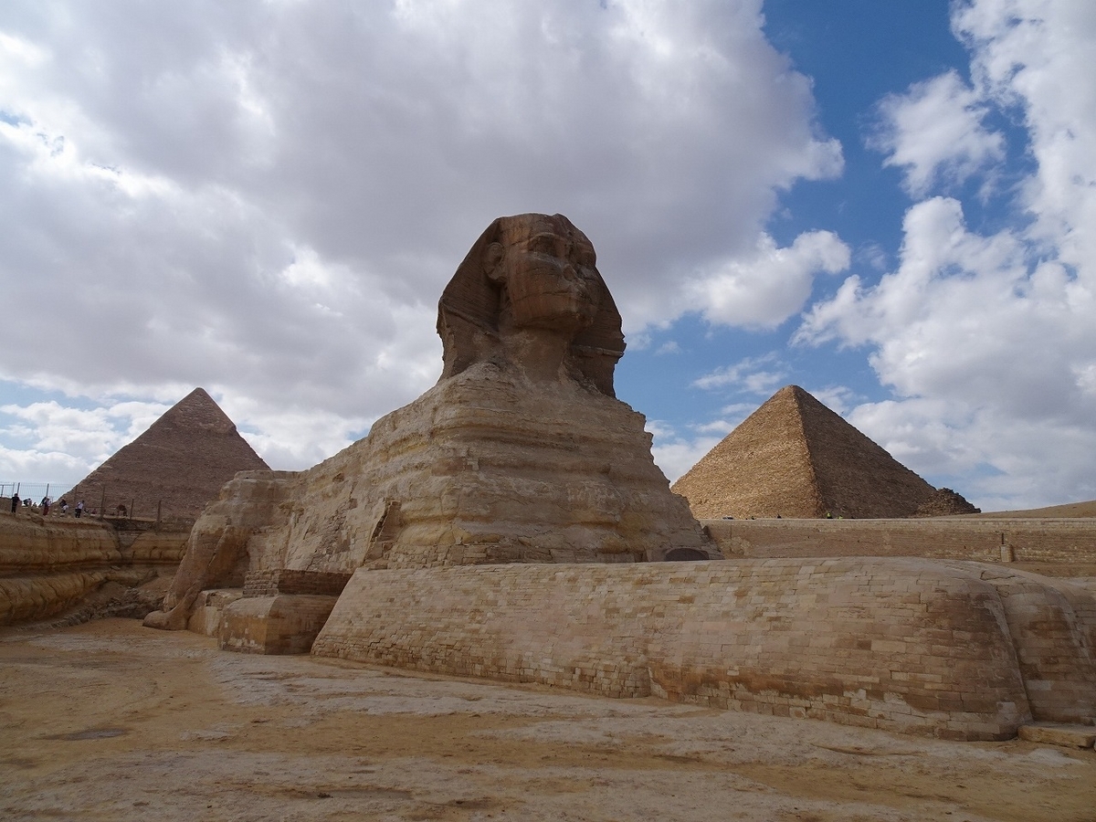 エジプトのカフラー王ピラミッドの地下に巨大構造を発見！ 超古代文明が築いた「惑星間通信の電源」説webムー 世界の謎と不思議のニュース＆考察コラム