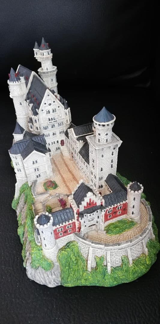 ディズニーランドのお城のモデル、ノイシュヴァンシュタイン城を行く - まぐまぐニュース