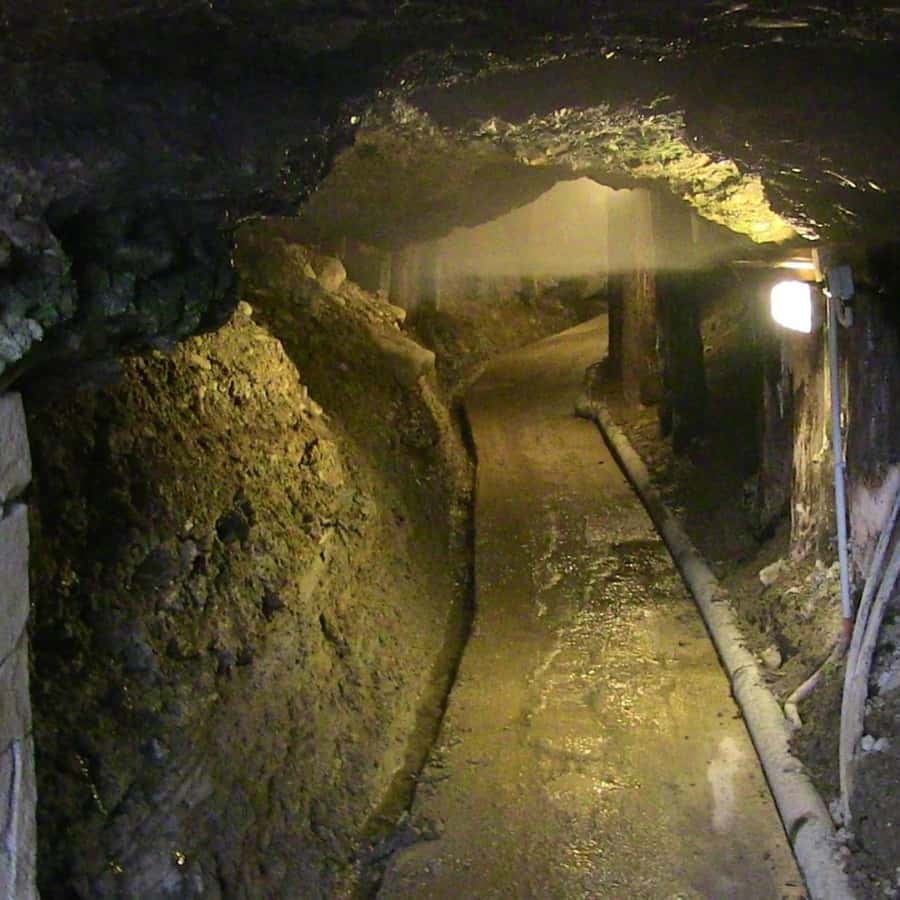 2025年 ボスニアのピラミッド - 出発前に知っておくべきことすべて