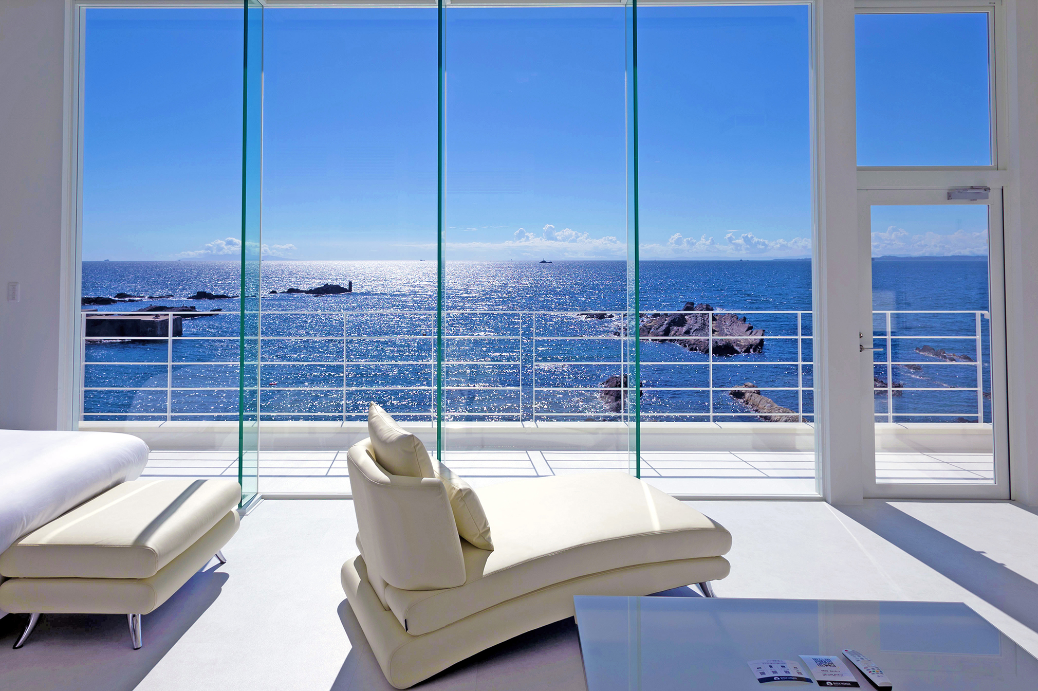 公式 天然温泉付きヴィラ&グランピング〜シーサイドテラス千葉鴨川 リゾグラ