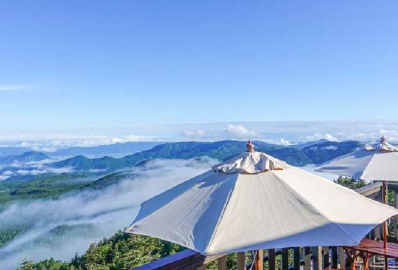 長野県 志賀高原 横手山 2307満天ビューテラス 横手山に行ってきたよー☁️⛰